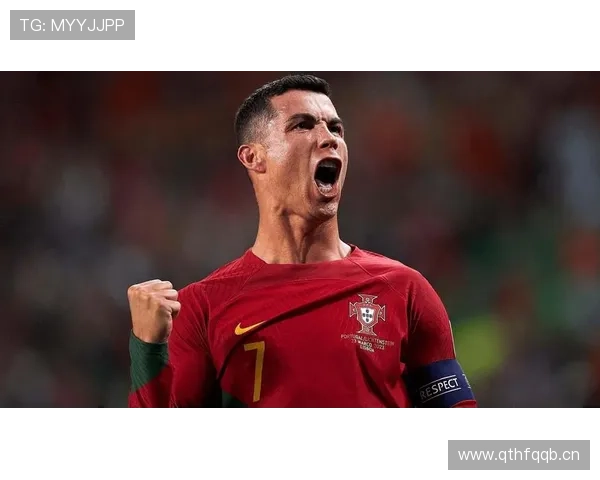 C罗曼联初期从边锋到核心的成长路径解析