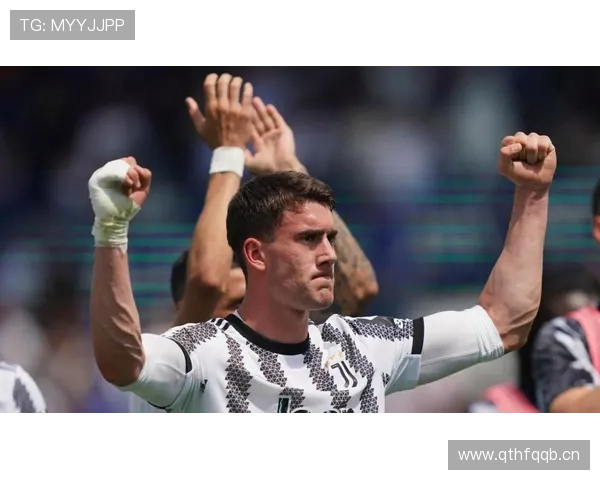 弗拉霍维奇 vs 凯恩：传统中锋与全能前锋的差距