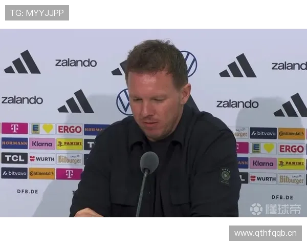 穆西亚拉 vs 穆勒:前场多面手的战术角色与位置适配差异 穆西亚拉 vs 穆勒:前场多面手的战术角色与位置适配差异