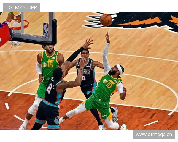 迈克·康利挡拆助攻提升快攻效率明显超越湖人控卫